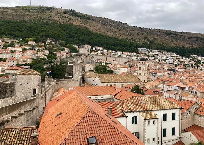 Vjera Gostinjska kuća