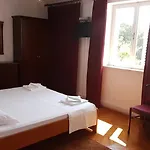 Vjera Casa de hóspedes