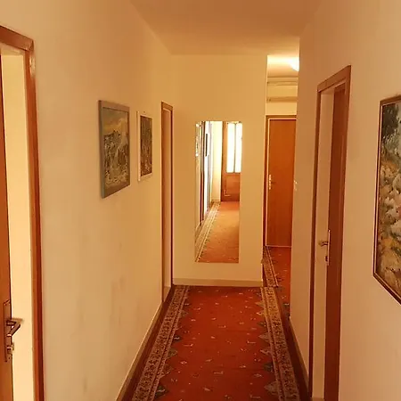 维耶拉客房旅馆