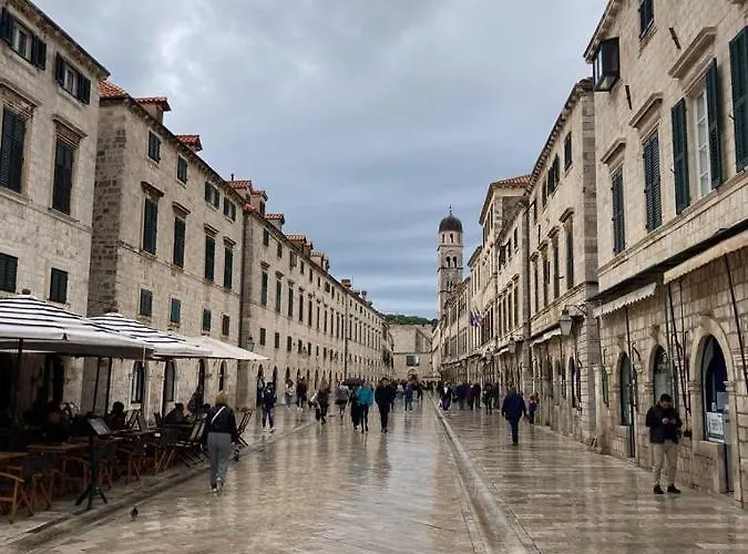 Affittacamere Vjera 2*